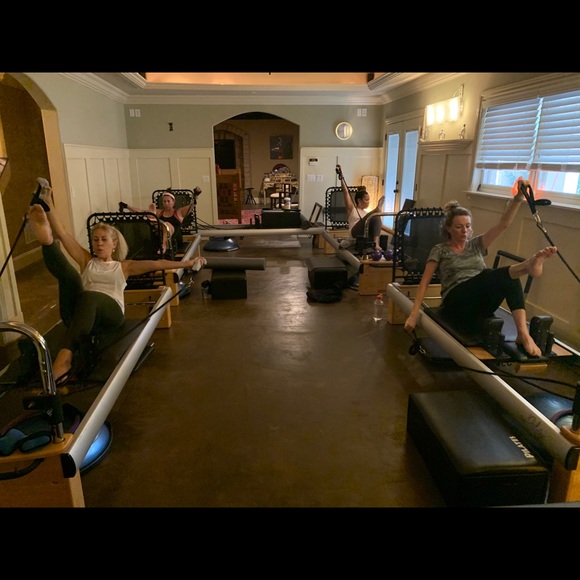 Meet your Posher, Rebecca - Picture 7 of 7